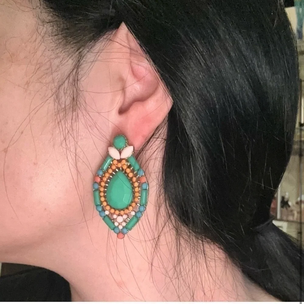 3 for $22 🌈Earrings BUNDLE - comes with three pairs of earrings!